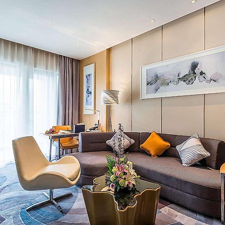 Novotel Jinji Lake Suzhou Sip Eksteriør bilde