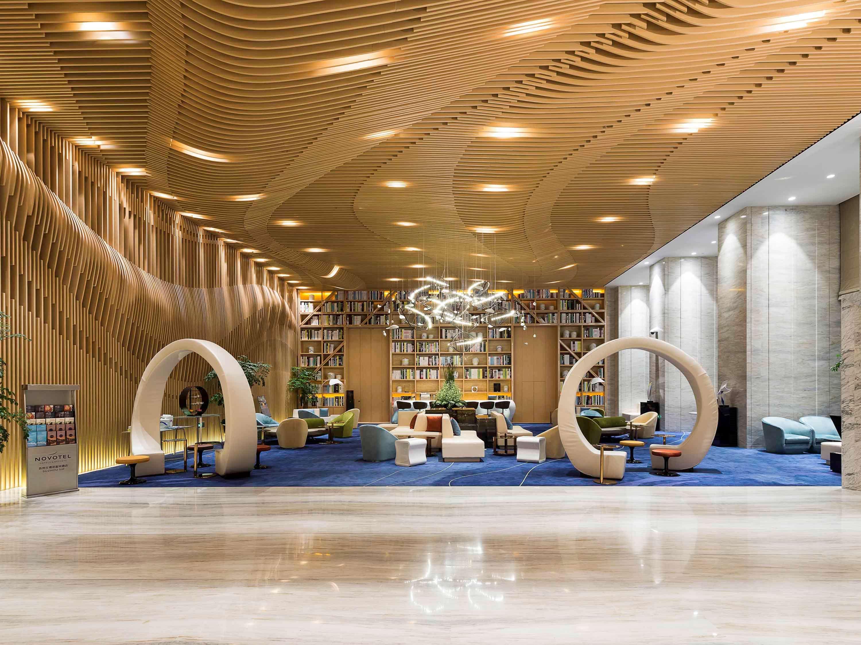 Novotel Jinji Lake Suzhou Sip Eksteriør bilde