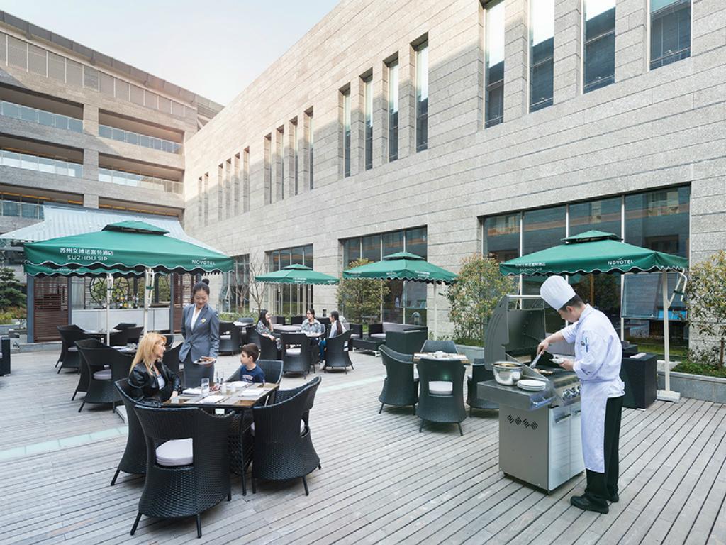 Novotel Jinji Lake Suzhou Sip Eksteriør bilde
